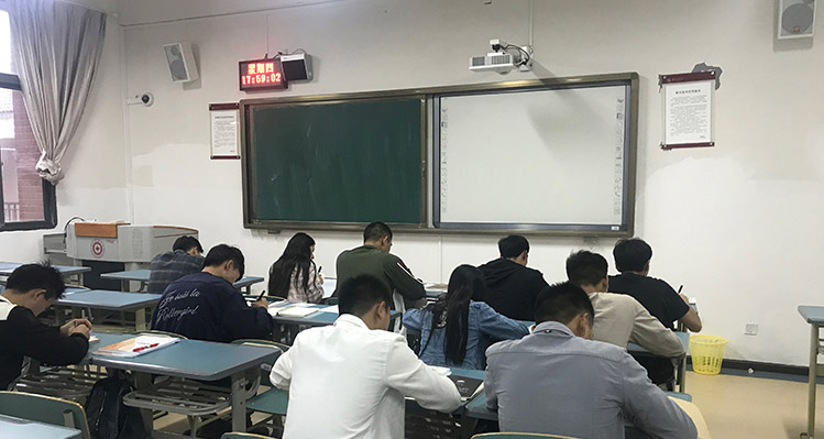 ������ѵ